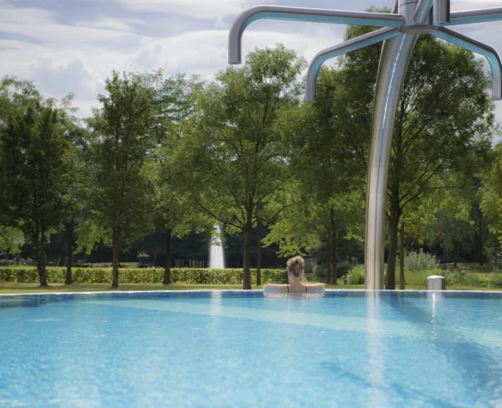 Aan de rand van het Parkbad