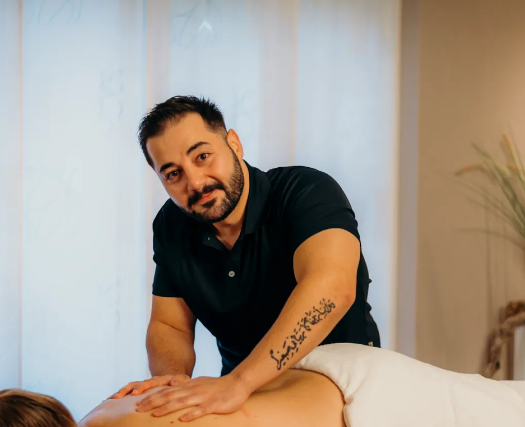 TBN Masseur Abdul3 Header v2